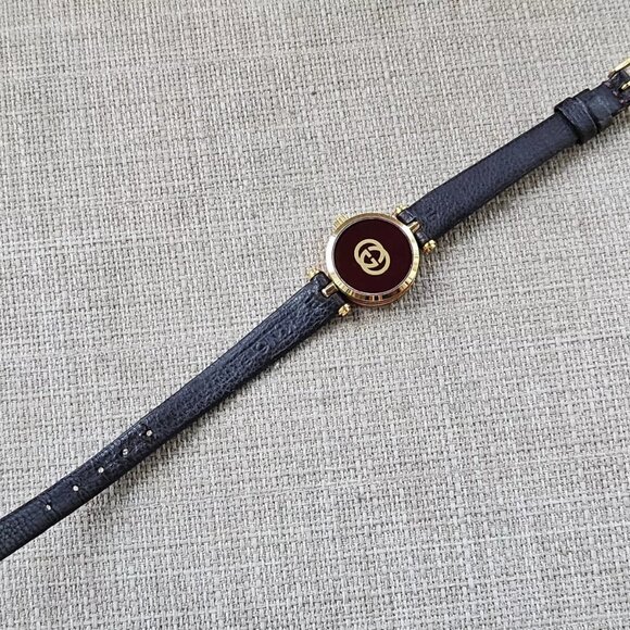 Gucci Ladies Wristwatch Gold Tone Case Brown Leather Strap Swiss Made Watch Auth - Picture 10 of 16